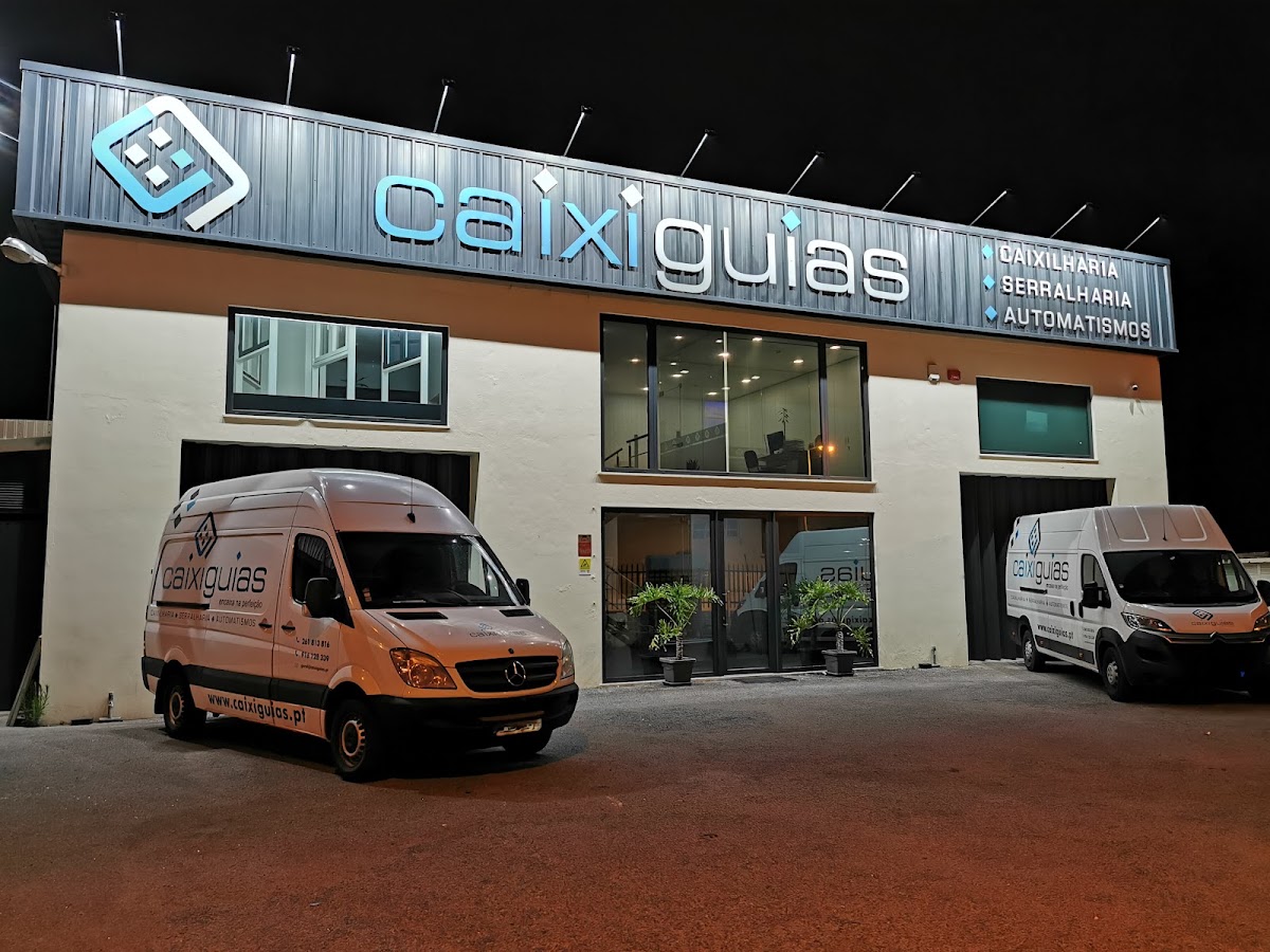Caixiguias-Caixilharia De Alumínio e Serralharia Civil Lda foto 3