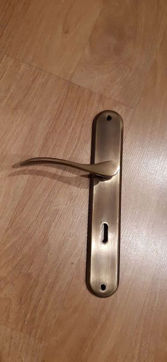 Cintrafer hardware door locks