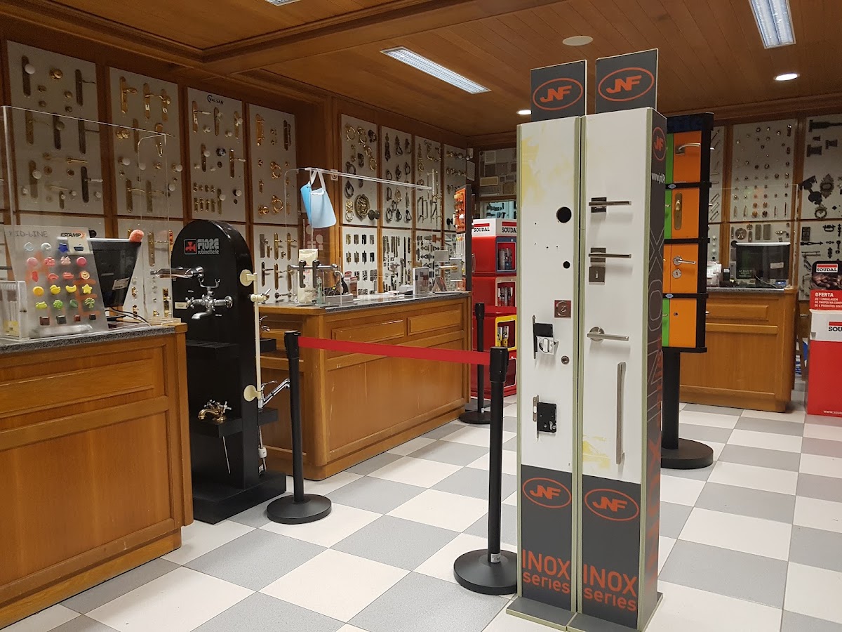 Cintrafer hardware door locks foto 6