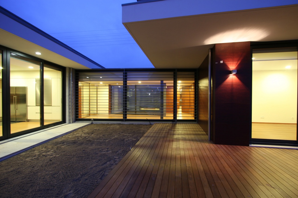 Enceradora R3A Wood Flooring, Lda.
