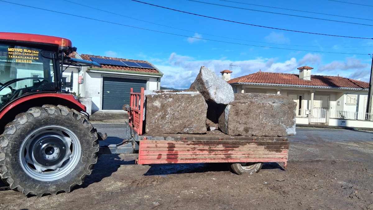 Motivo Rústico – Construções e Terraplanagens foto 8