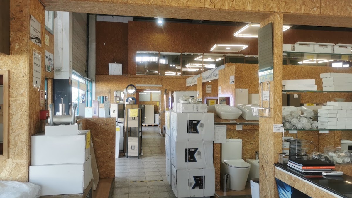Crisbanho - Comércio de Materiais de Banho foto 3