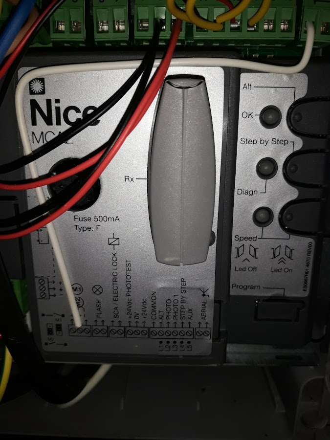 TecniDoor Portões e Automatismos, Assistências 24 horas , 961898227 foto 3