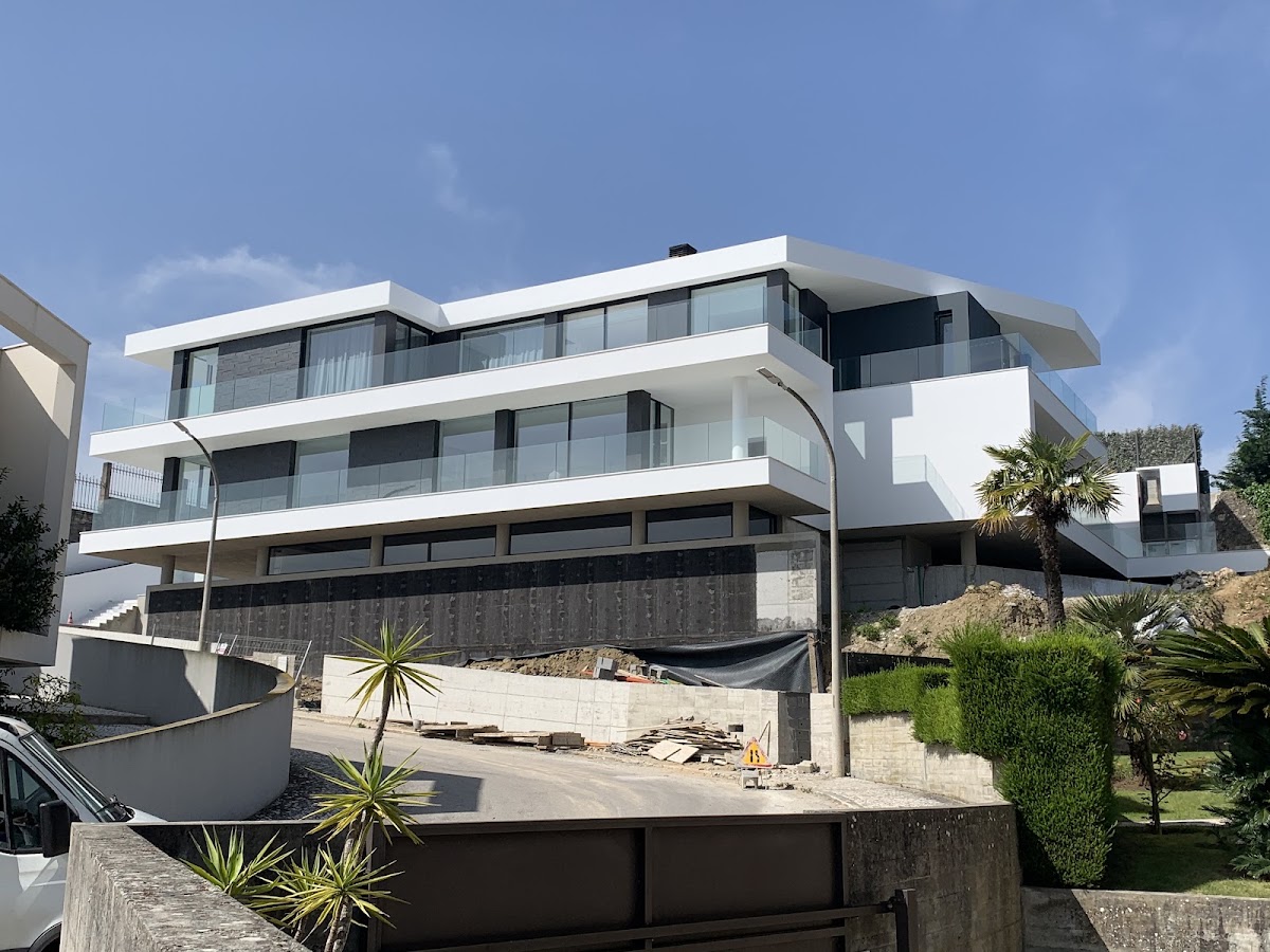 Sociedade Construções Canhardo, Lda foto 3