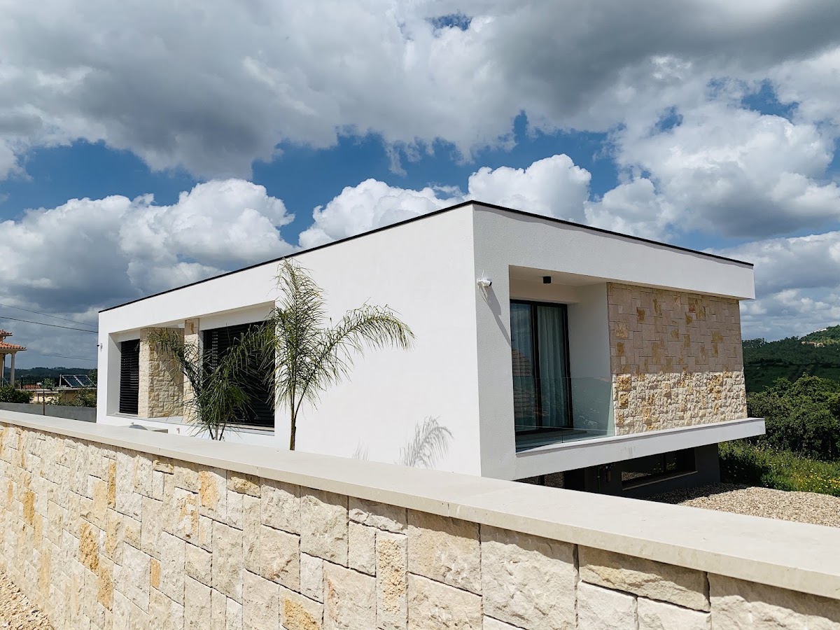 Sociedade Construções Canhardo, Lda foto 4