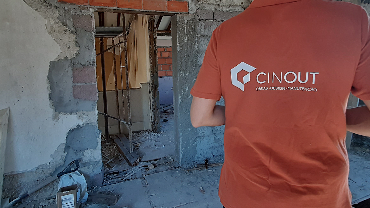 CINOUT - Obras, Design e Manutenção Lda