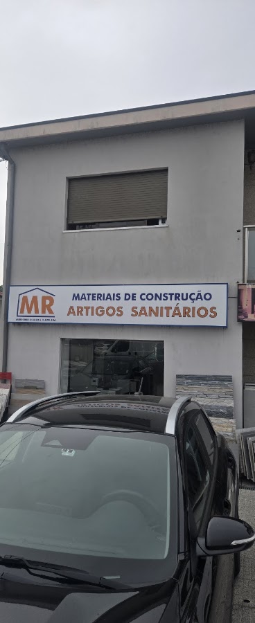 Margarida Ribeiro e Filhos - Campo foto 3