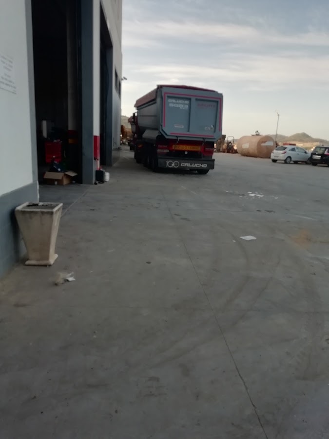 Jofilipes - Escavações e Transportes, Lda foto 5
