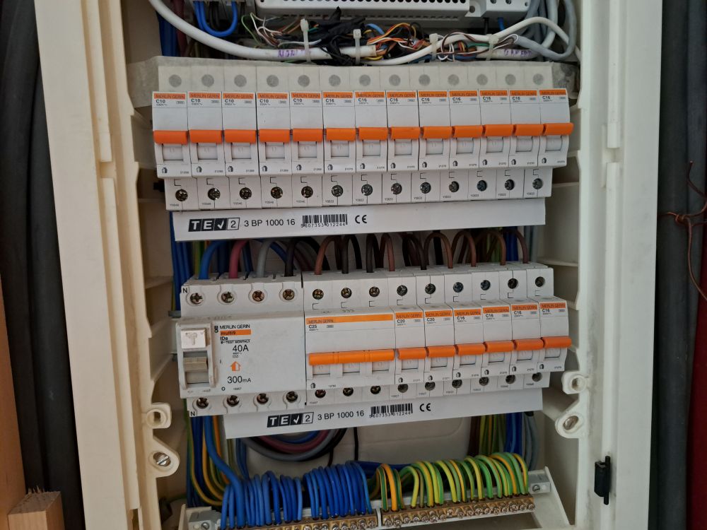 LCL Eletricidade - Serviços de Eletricista foto 4