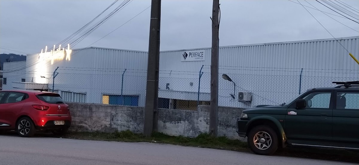 PERFACE - Alumínios, Lda foto 2
