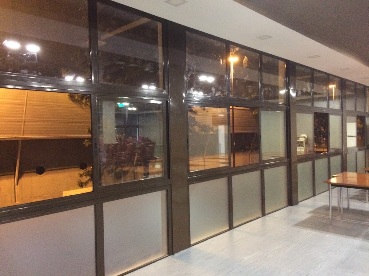 Liderportas-construção E Montagem Em Alumínio E Ferro Lda foto 7