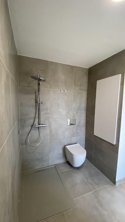Oliveira&Camargo Construções, LDA