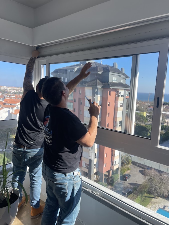 Casa dos Estores - Instalação e Reparação foto 3