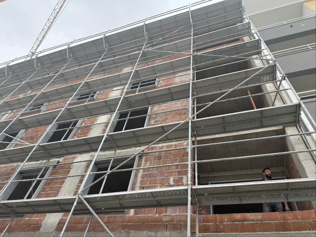 GLOBITEIA MATERIAIS DE CONSTRUÇÃO TINTAS E VERNIZES foto 4