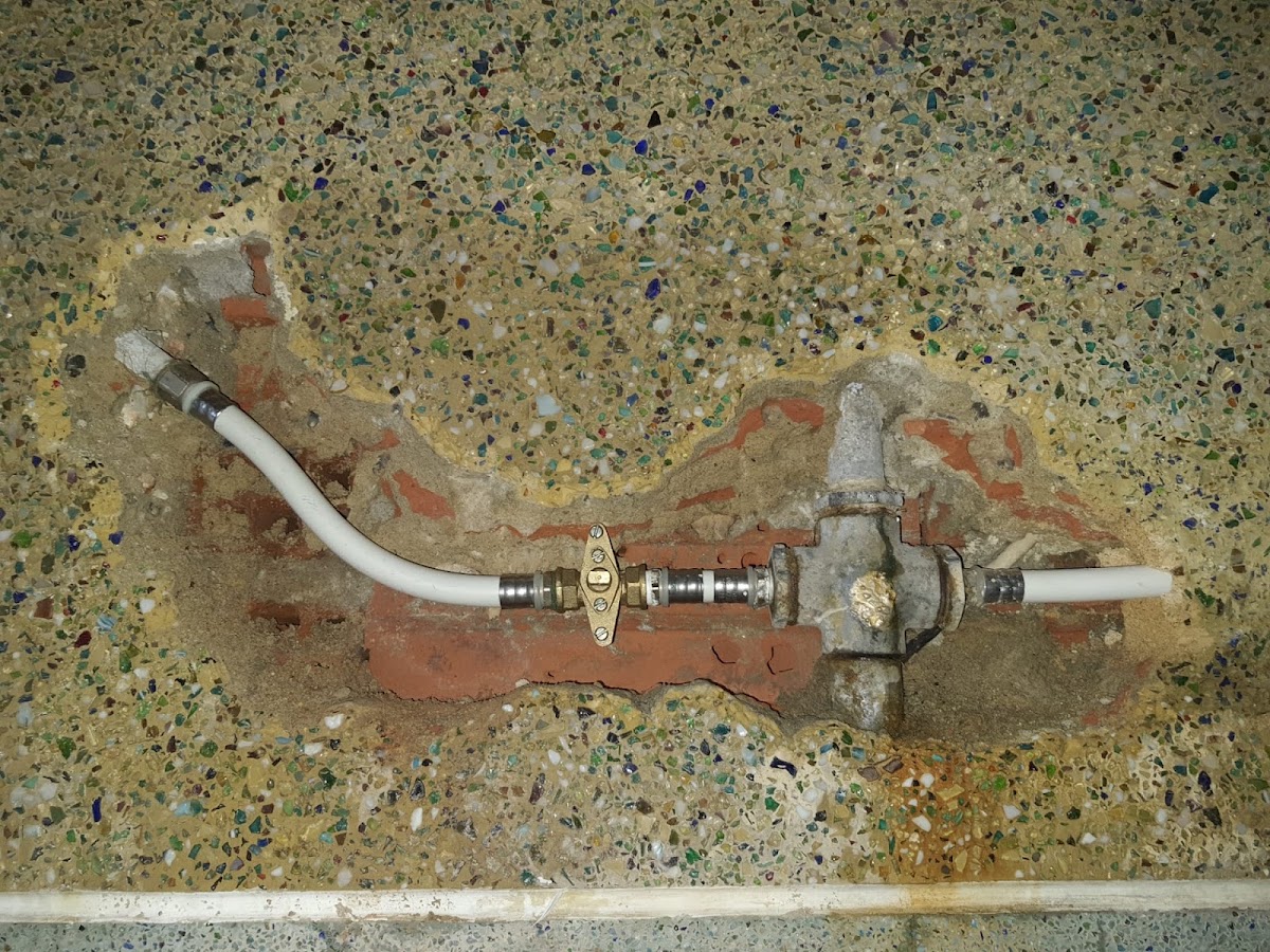 Expert Canalizações - Desentupimentos, fugas de água e outros reparos. foto 7